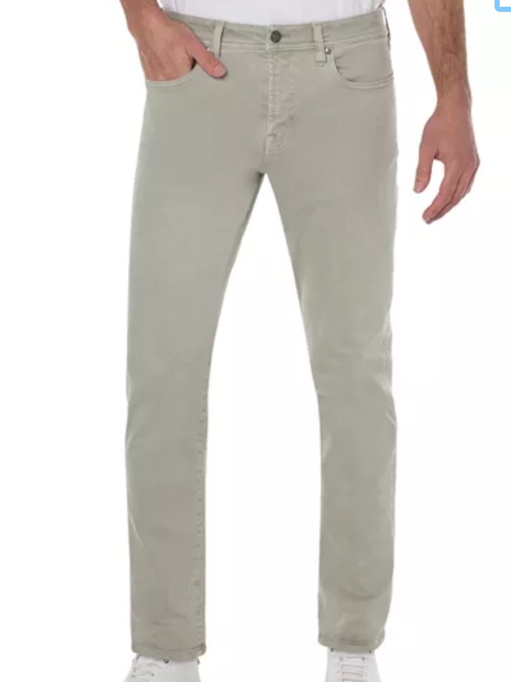Liverpool Los Angeles
Kingston Modern Slim Straight Fit Jeans  Fog NWT